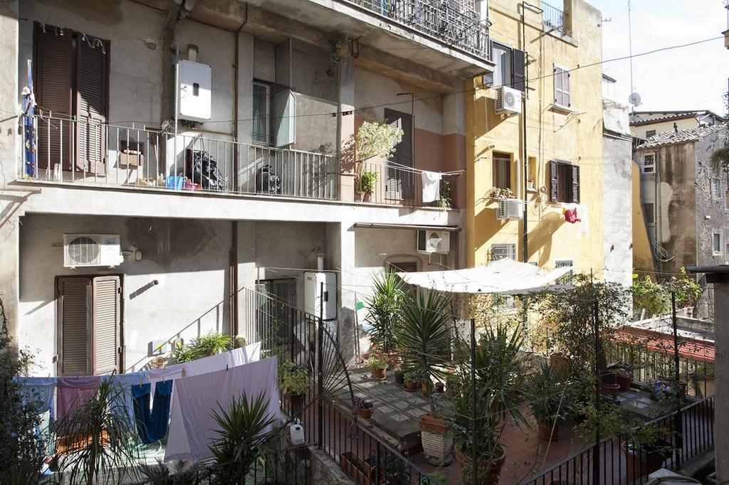 Appartamento Locappart Colosseo / Esquilino Roma